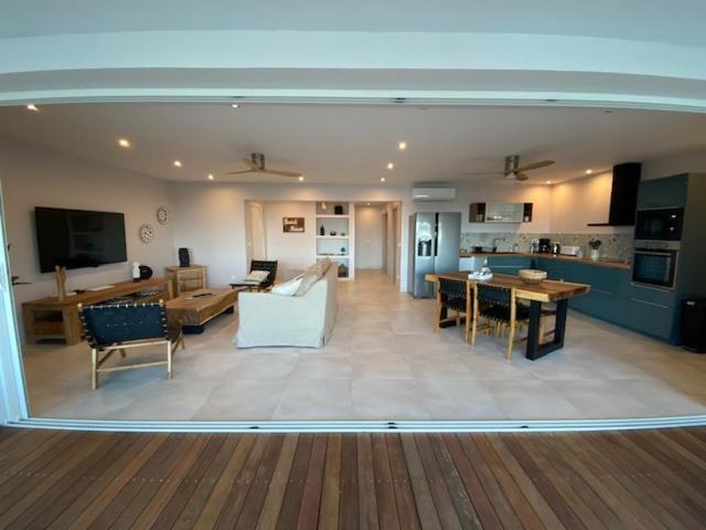 Princess Mahault - Beachfront - Orient Bay - Luxury Apartment Exterior foto
